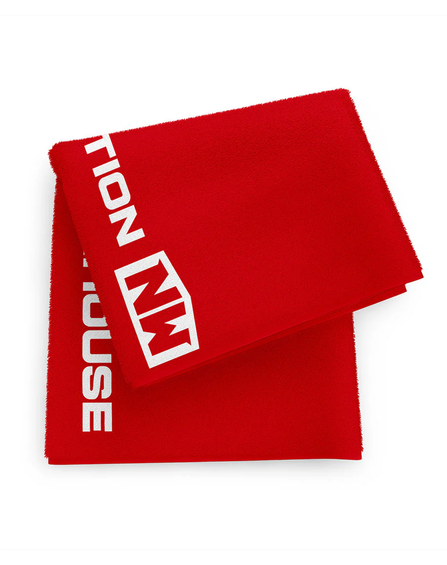 Logo Bench Towel by Nutrition Warehouse - Image 2